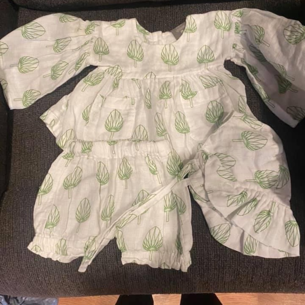 Kate quinn outfit